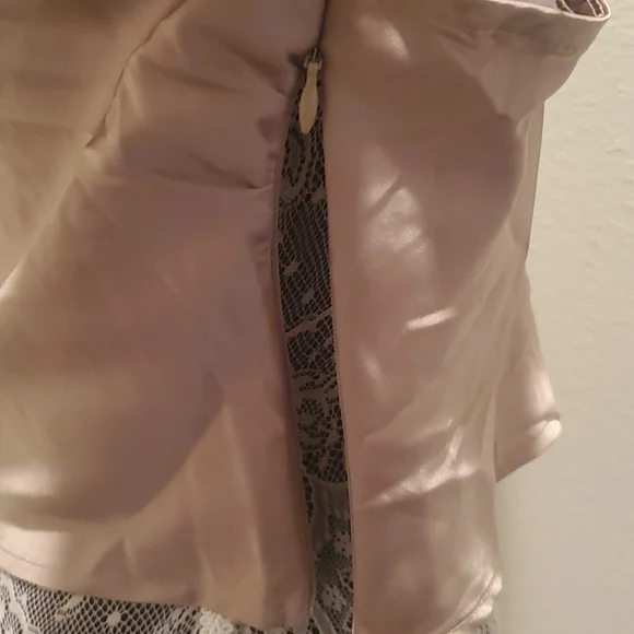 Fore Womens Beige Satin Tie Strap Party Cami Top NWT sz L - Picture 6 of 9